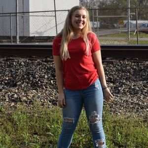 A pretty plain red shirt